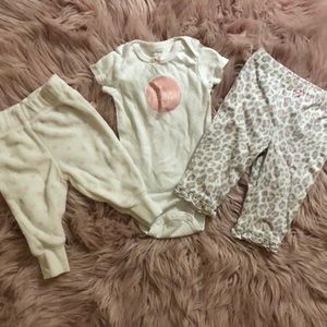 Carters onesie t-shirt with 2 pairs matching pants